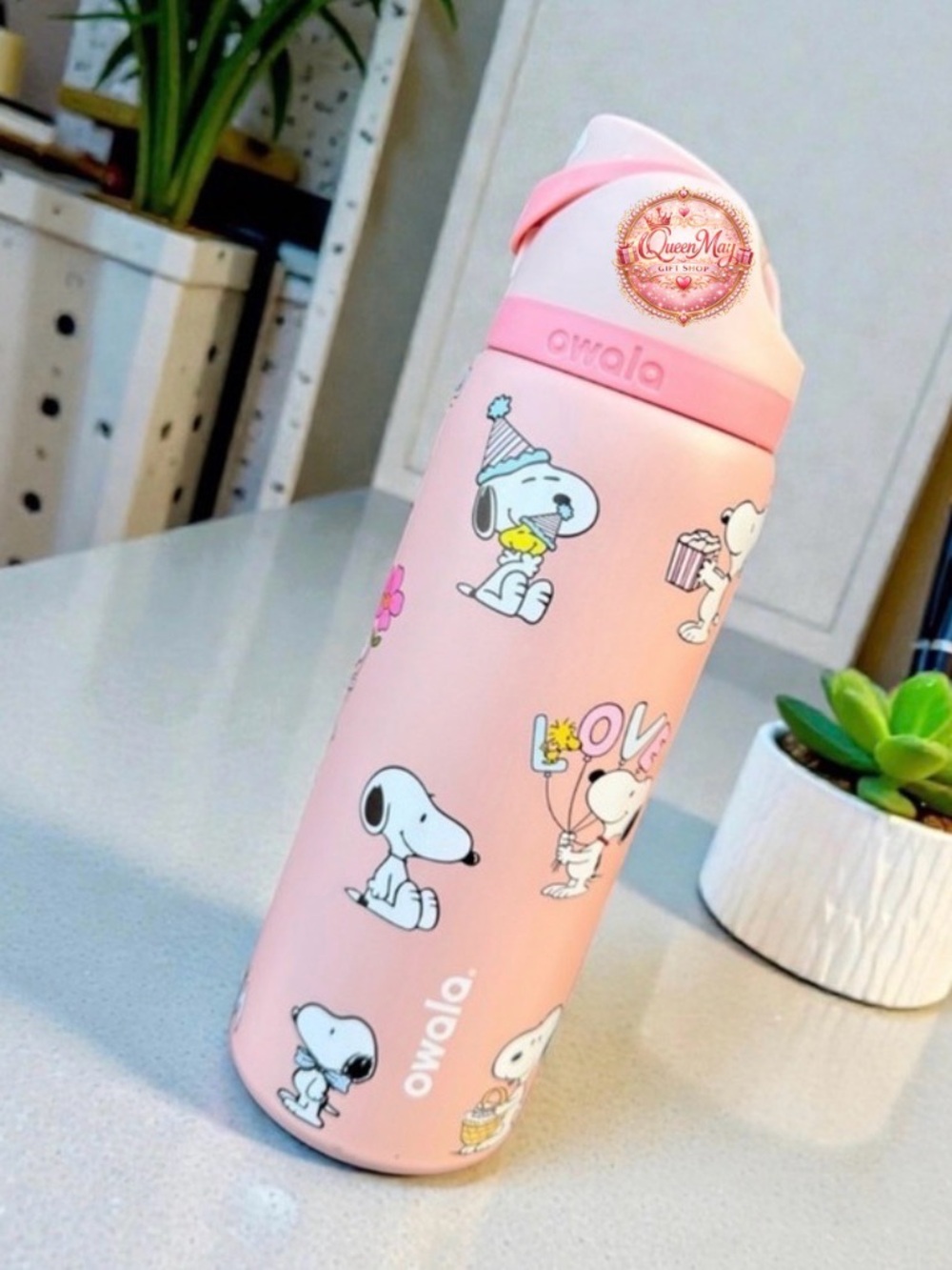 Pink owala snoop character friends 32 oz